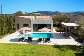 Villa Mandola Sweet by Villa Plus